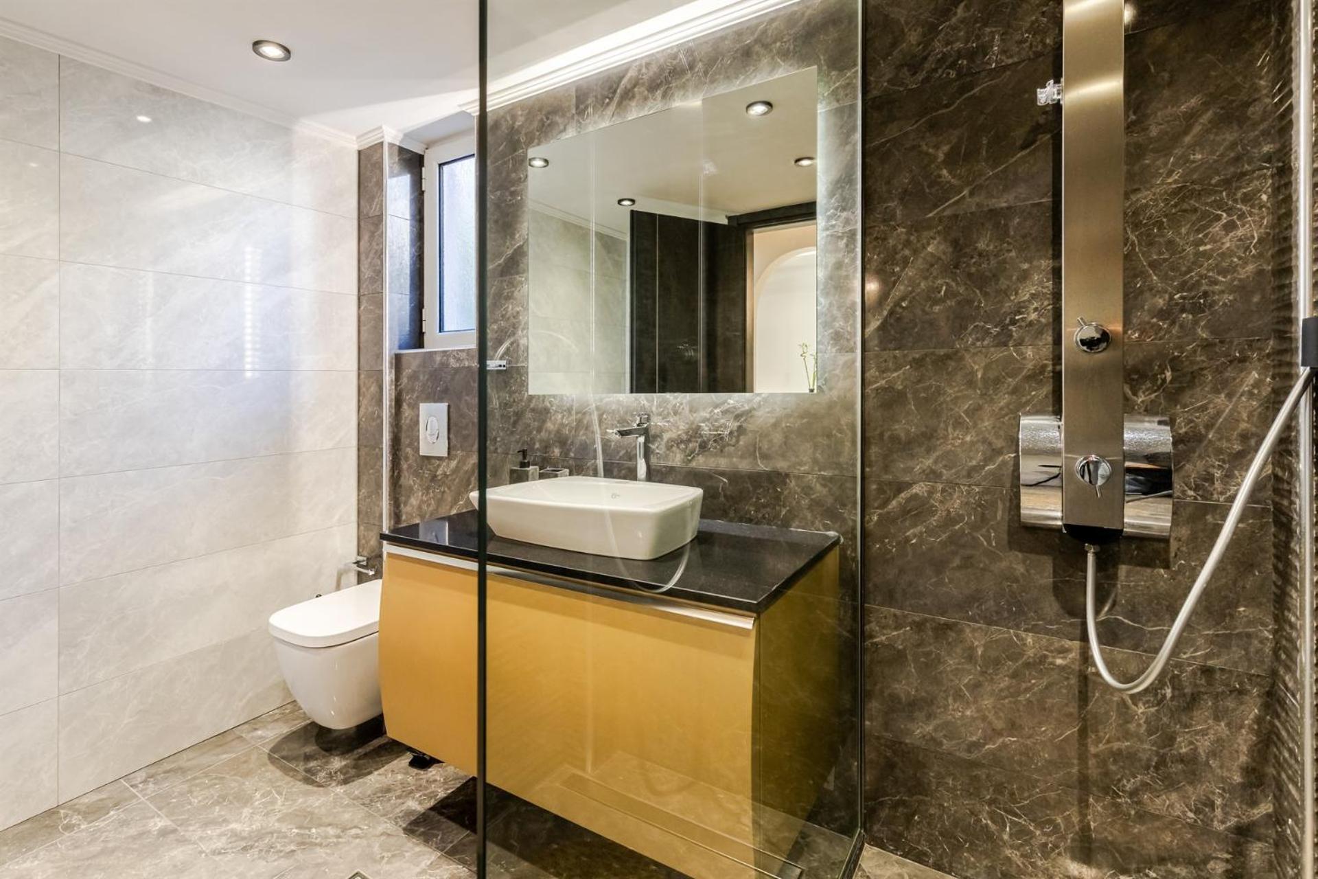 Vivian'S Luxury Suite Monemvasia Exterior photo