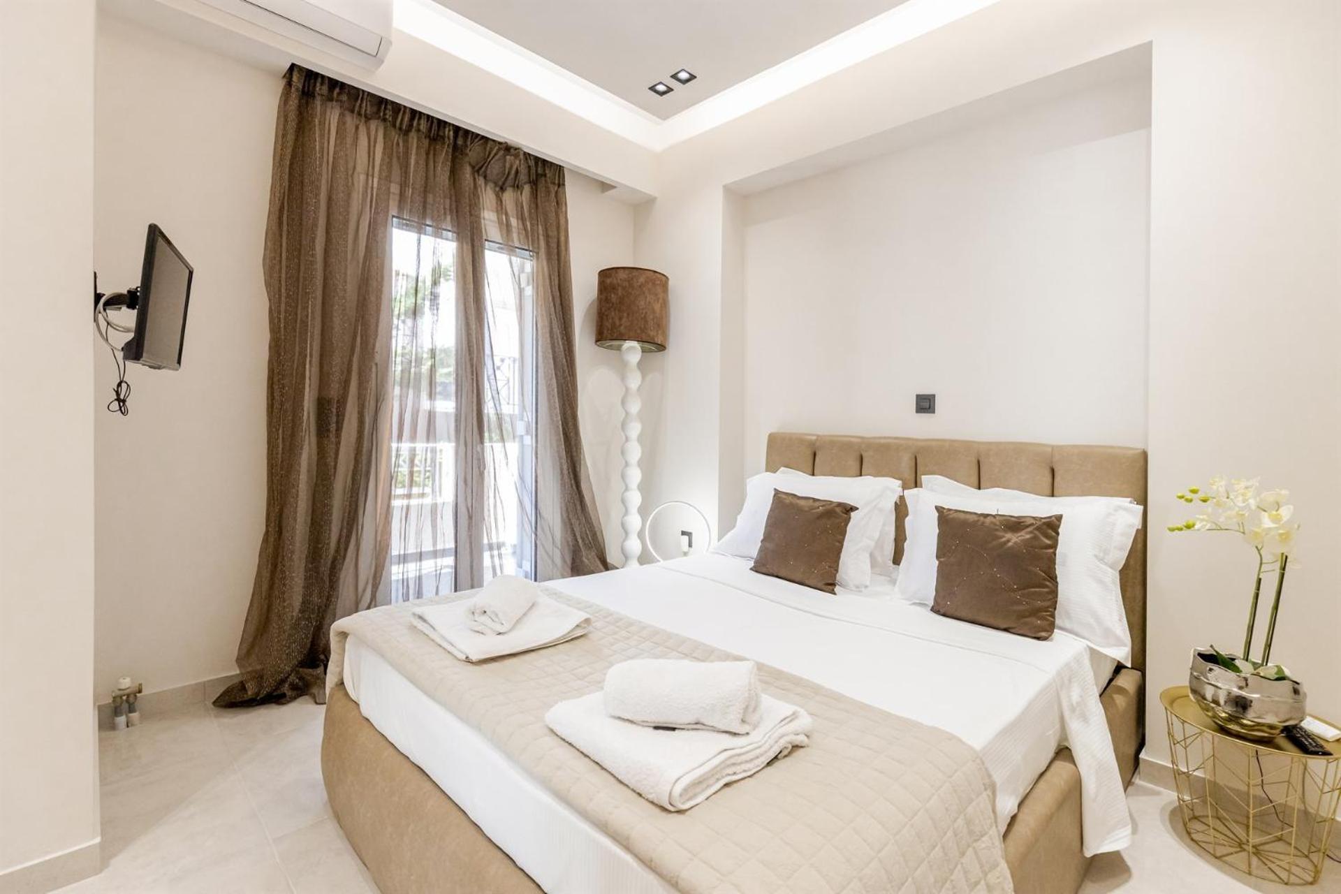 Vivian'S Luxury Suite Monemvasia Exterior photo